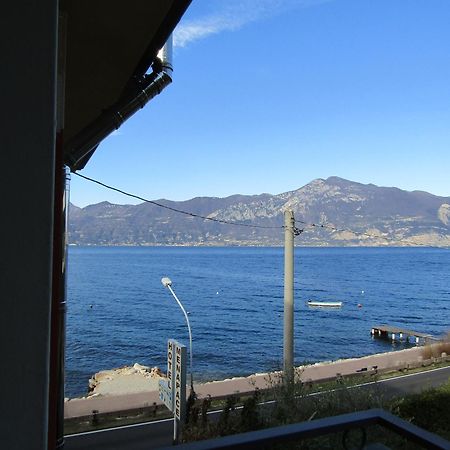 Hotel Menapace Torri Del Benaco Exterior foto