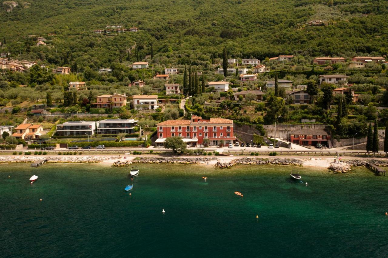Hotel Menapace Torri Del Benaco Exterior foto